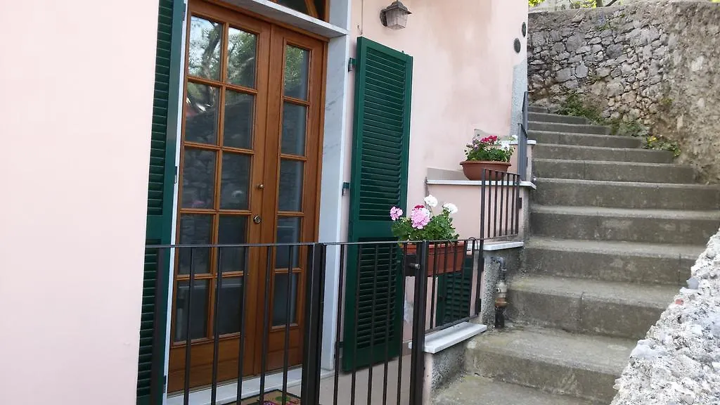 Apartment Casa Elvira Hotel La Spezia Italy