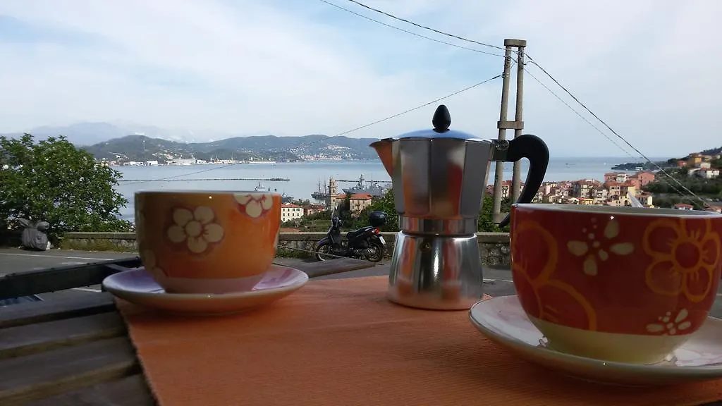 Apartment Casa Elvira Hotel La Spezia